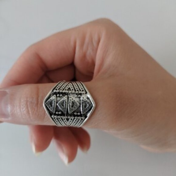 💎✨ Black Boho Ring Set - Picture 3 of 6